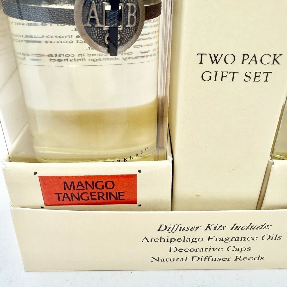 Archipelago Botanicals Mango Tangerine Reed Diffuser Gift Set 2 Pack 8.4 oz New